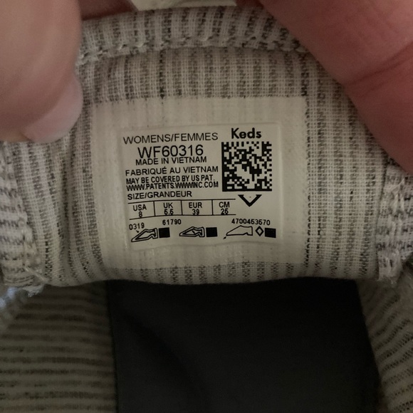 Ked’s shoes - Picture 2 of 5